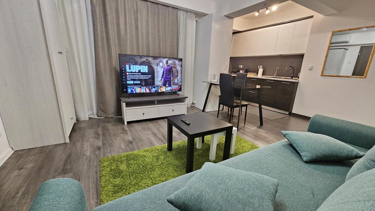 Like Home Victoriei Bukares Bagian luar foto